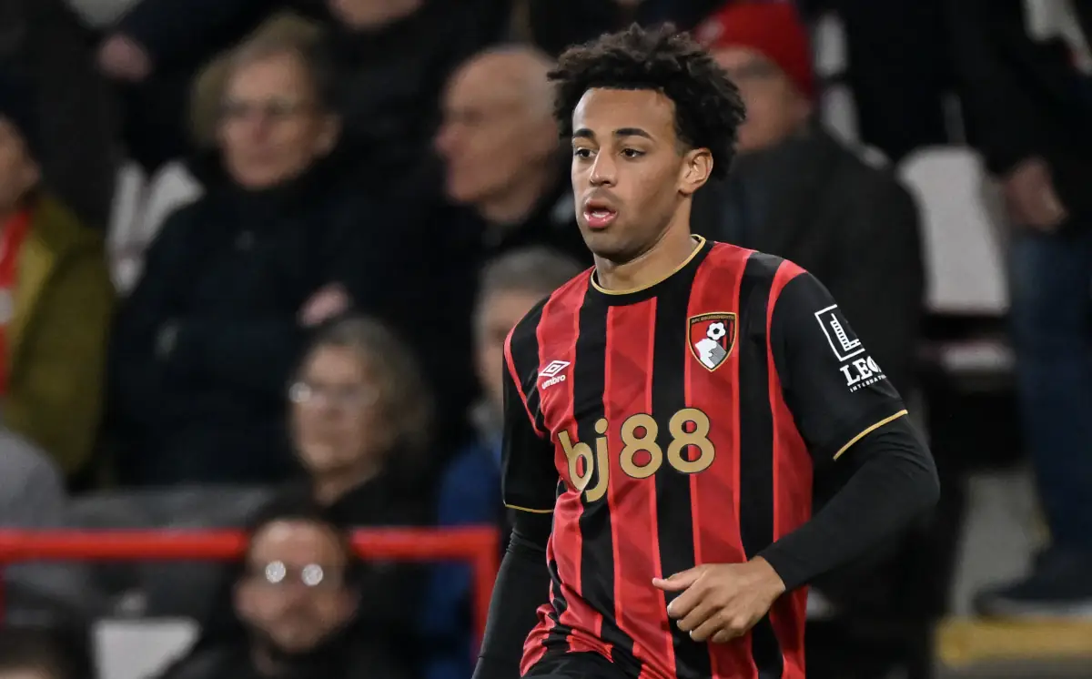 Manchester United, Liverpool i Chelsea powalczą o pomocnika Bournemouth