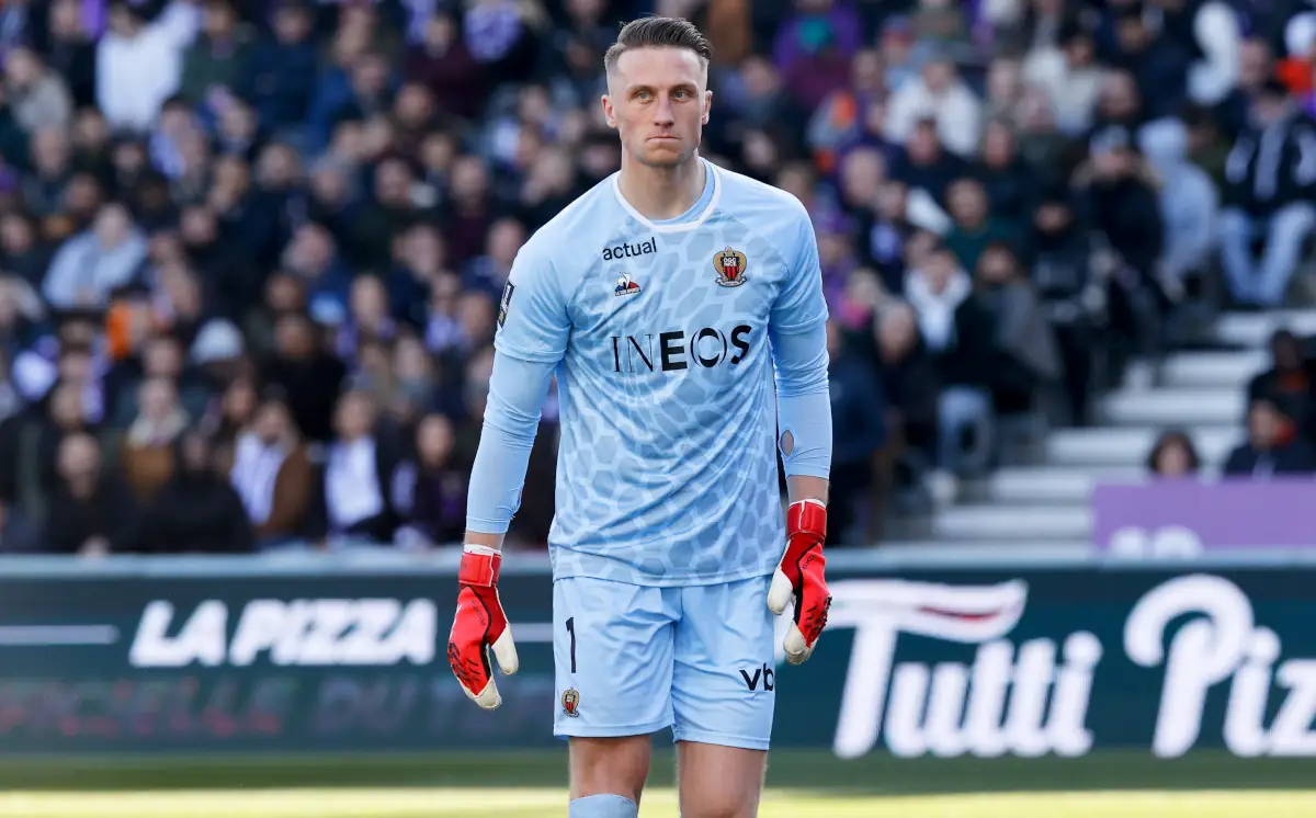 Marcin Bułka na liście bramkarzy obserwowanych przez Manchester United
