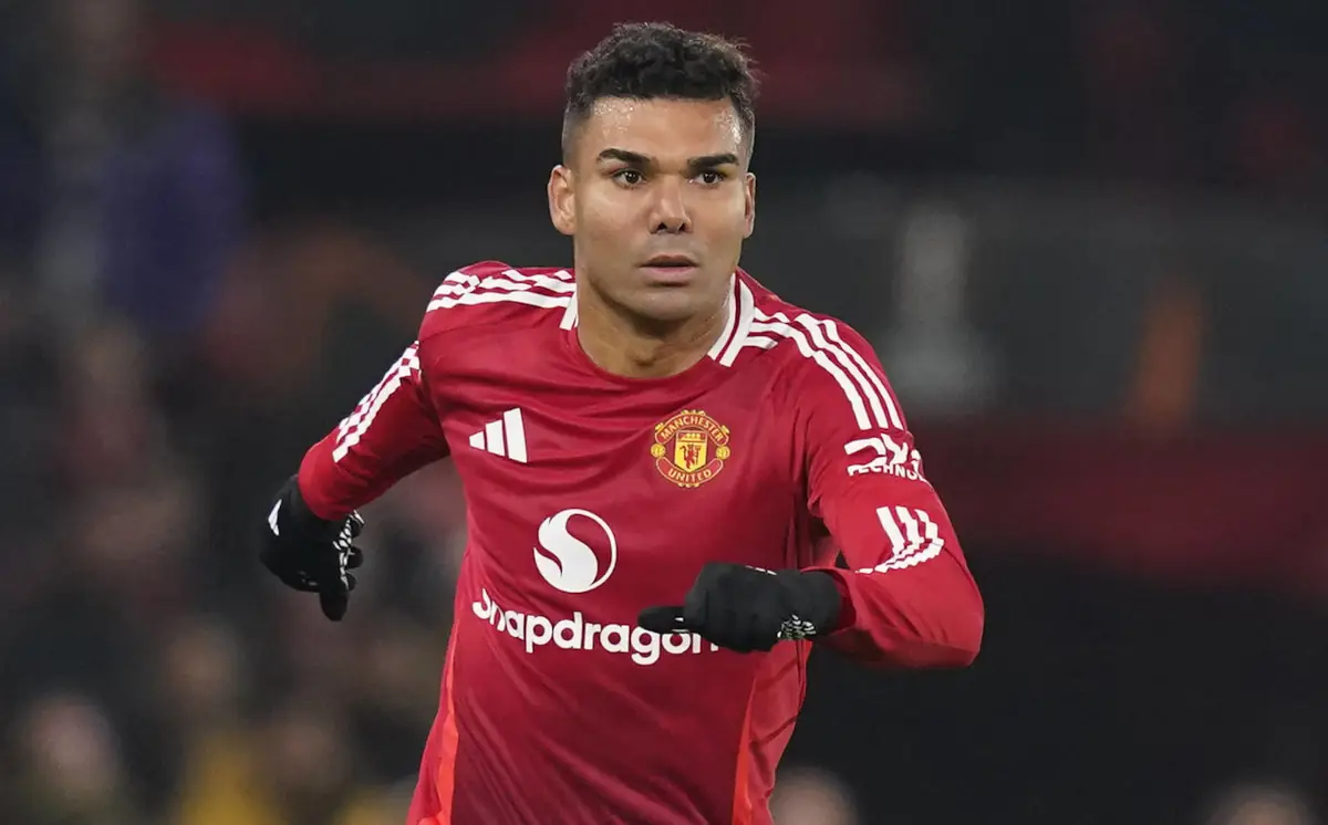 Manchester United rozważy oferty za Casemiro w zimowym okienku