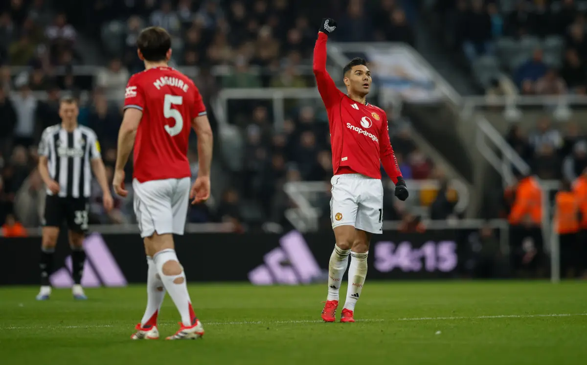 Zwrot w sprawie Casemiro? Klubowa legenda apeluje do Manchesteru United