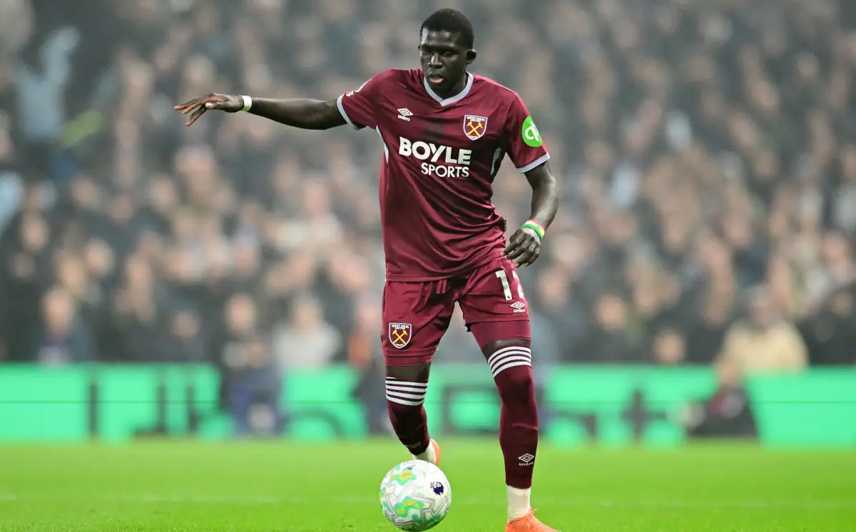 Obrońca West Hamu na transferowej liście życzeń Manchesteru United