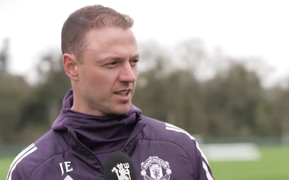 „Pierwsze dni były dziwne”. Evans o trenerskiej drodze w Manchesterze United