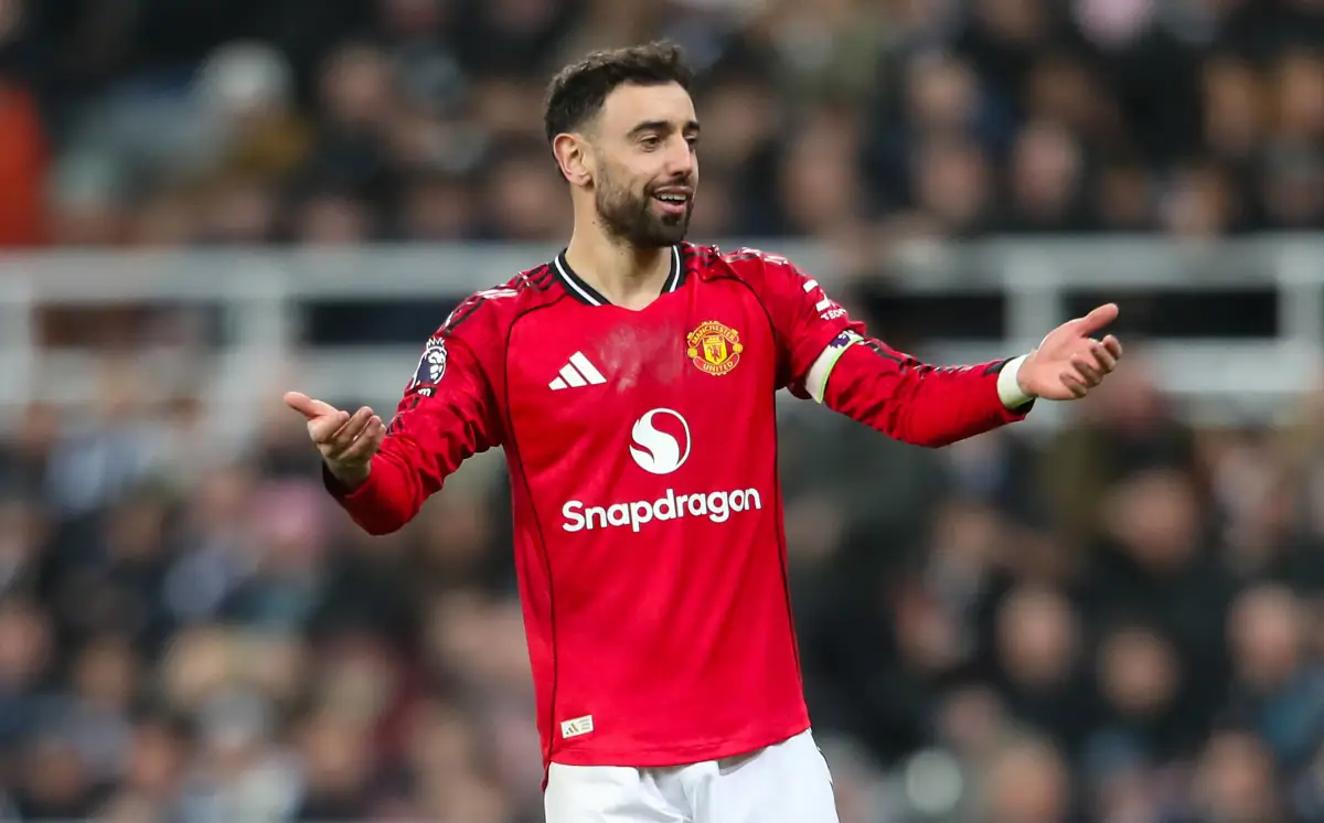 Manchester United rozpoczął rozmowy kontraktowe z Fernandesem