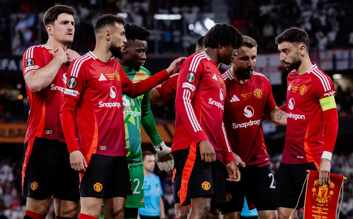 Manchester United wystawił na listę transferową wszystkich piłkarzy