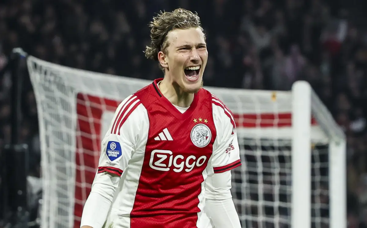 Skrzydłowy Ajaxu Amsterdam wpadł w oko skautom Manchesteru United