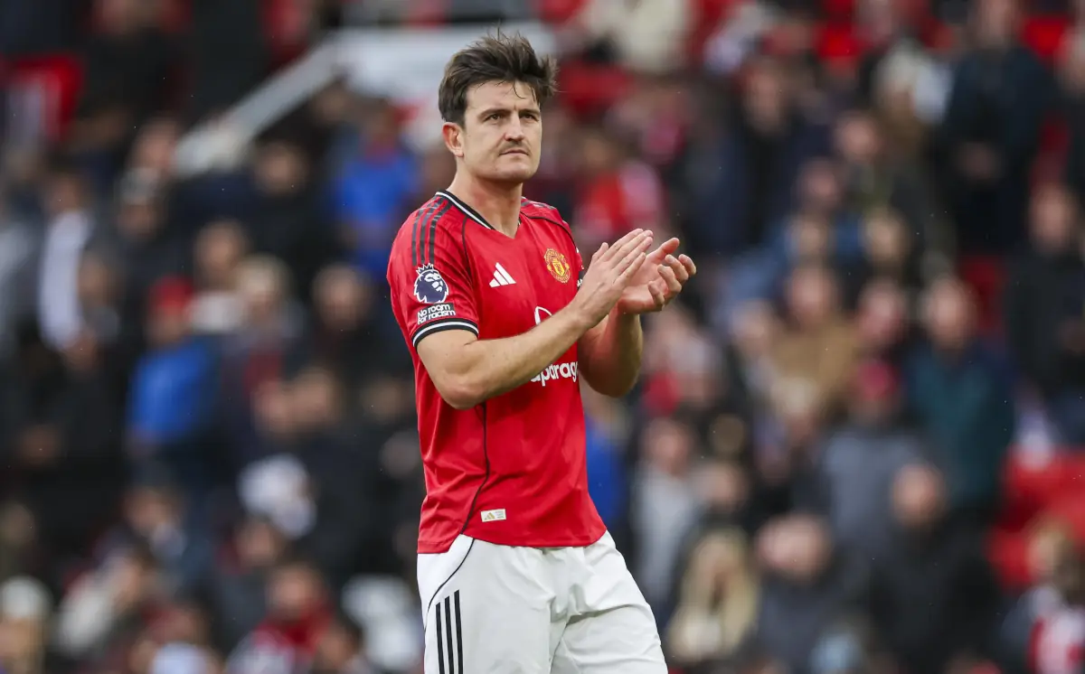 Manchester United usiądzie do rozmów kontraktowych z Maguire’em