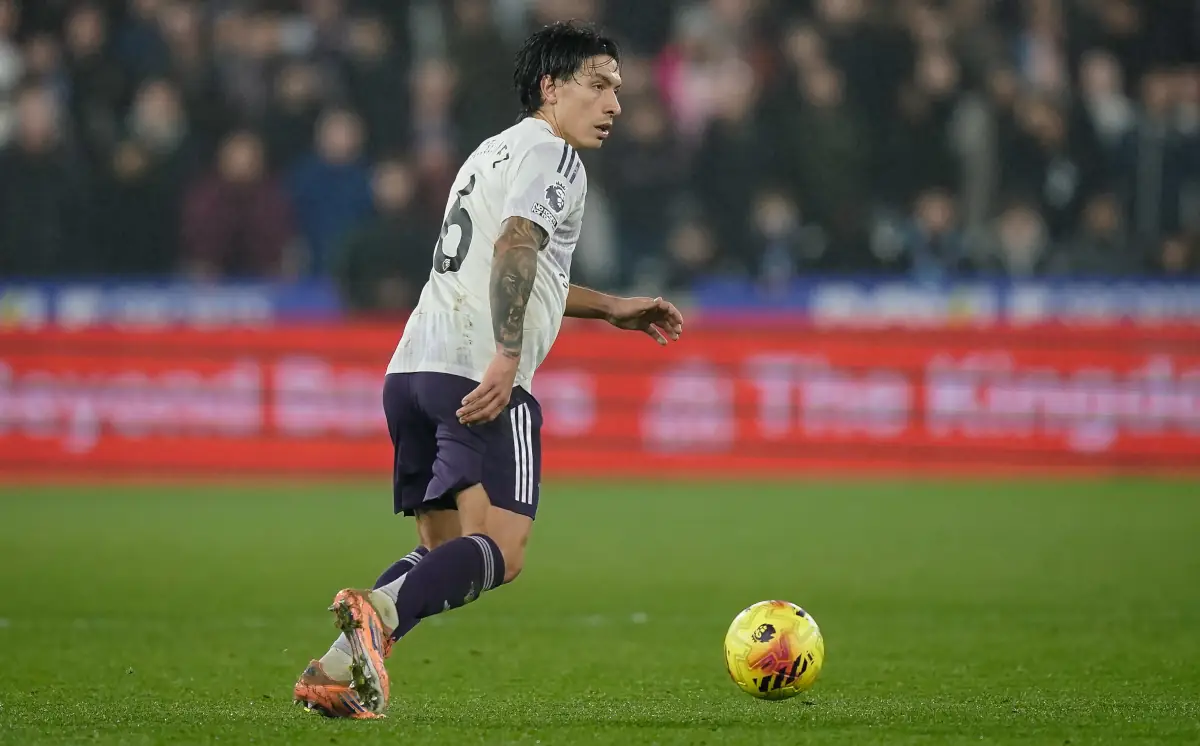 Carrick wyjaśnił nieobecność Martineza w meczu z Evertonem