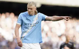 „Manchester United powinien ruszyć po Erlinga Haalanda”