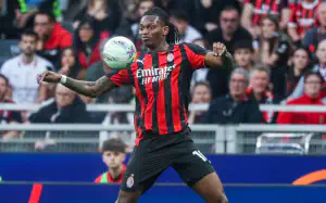 Manchester United postawiony w stan gotowości, Leao może opuścić AC Milan