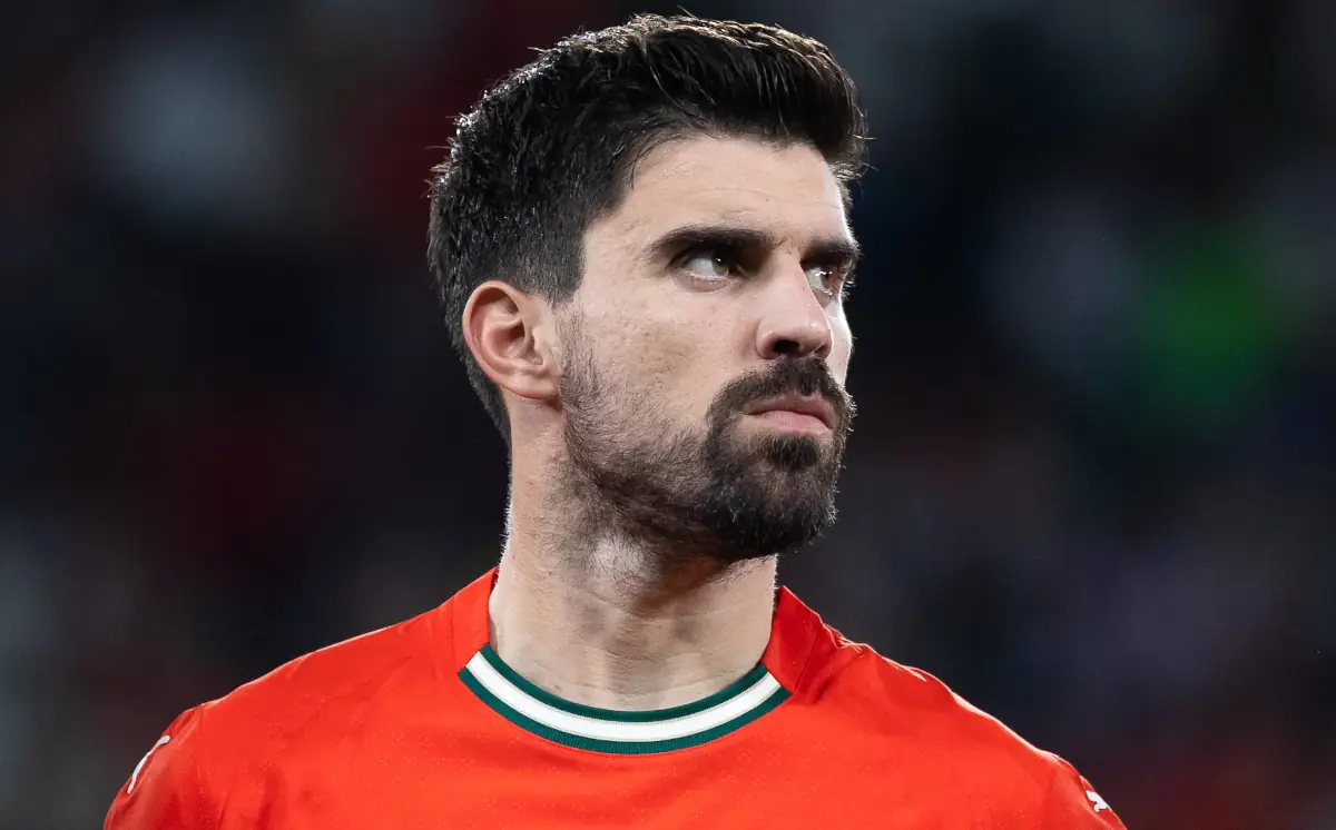 Manchester United w kontakcie z obozem Rubena Nevesa