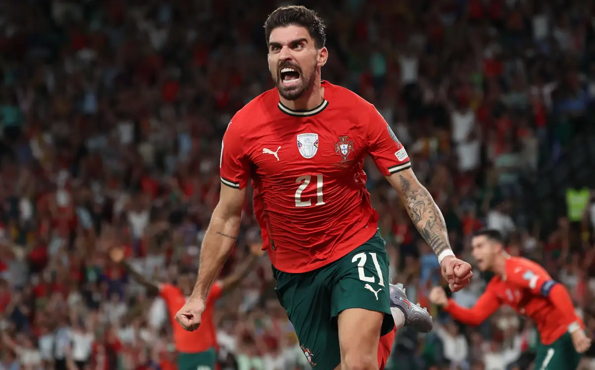 Amorim namawia Manchester United na transfer Nevesa