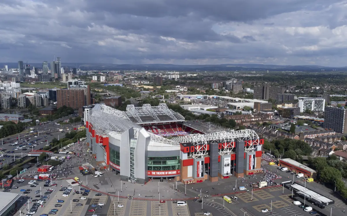 Oficjalnie: Sir Jim Ratcliffe przejmie 25% udziaw Manchesteru United