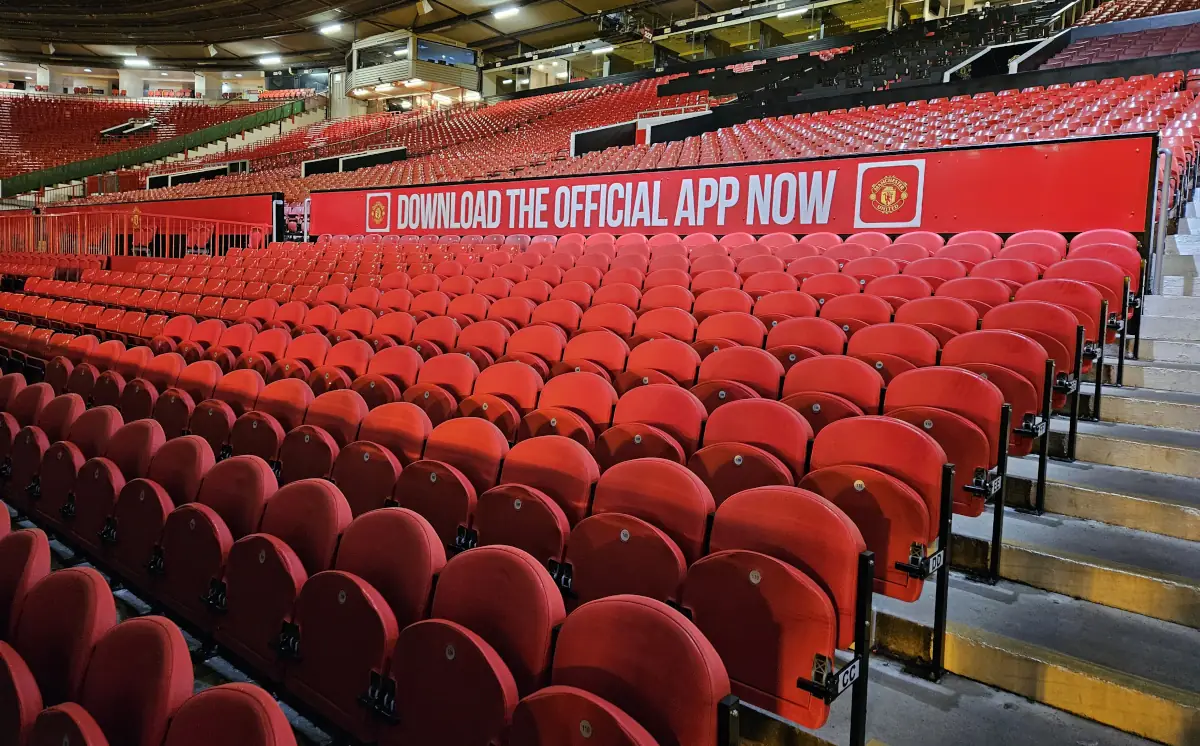 Ilu kibiców z Polski ma karnet na mecze Manchesteru United?