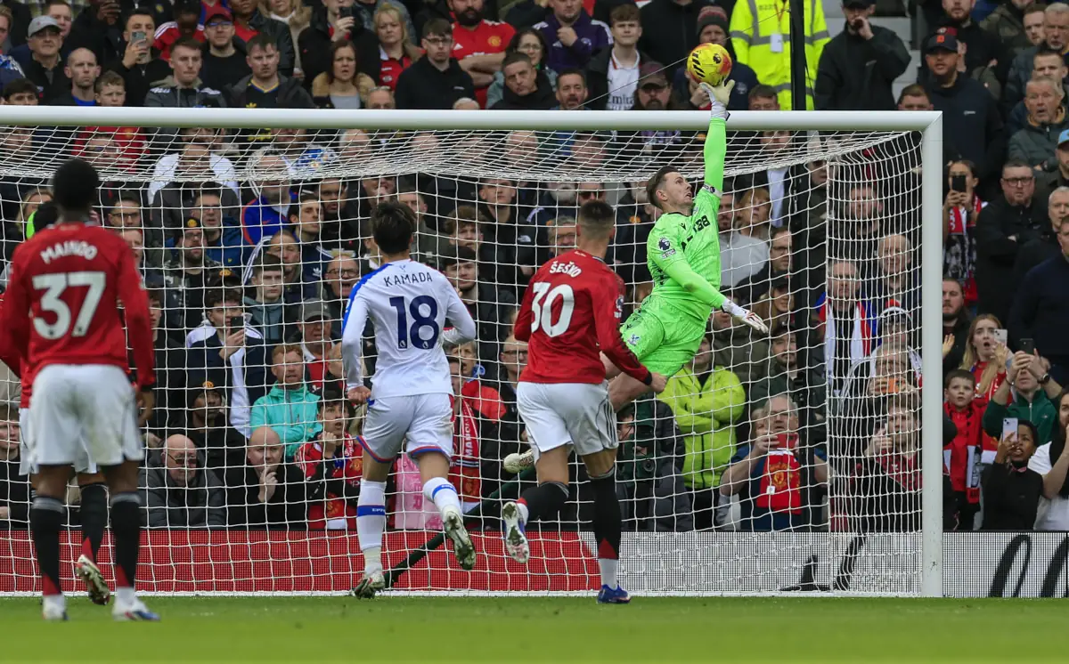 Manchester United - Crystal Palace 2:1. Czerwone Diabły pną się w górę ligowej tabeli!