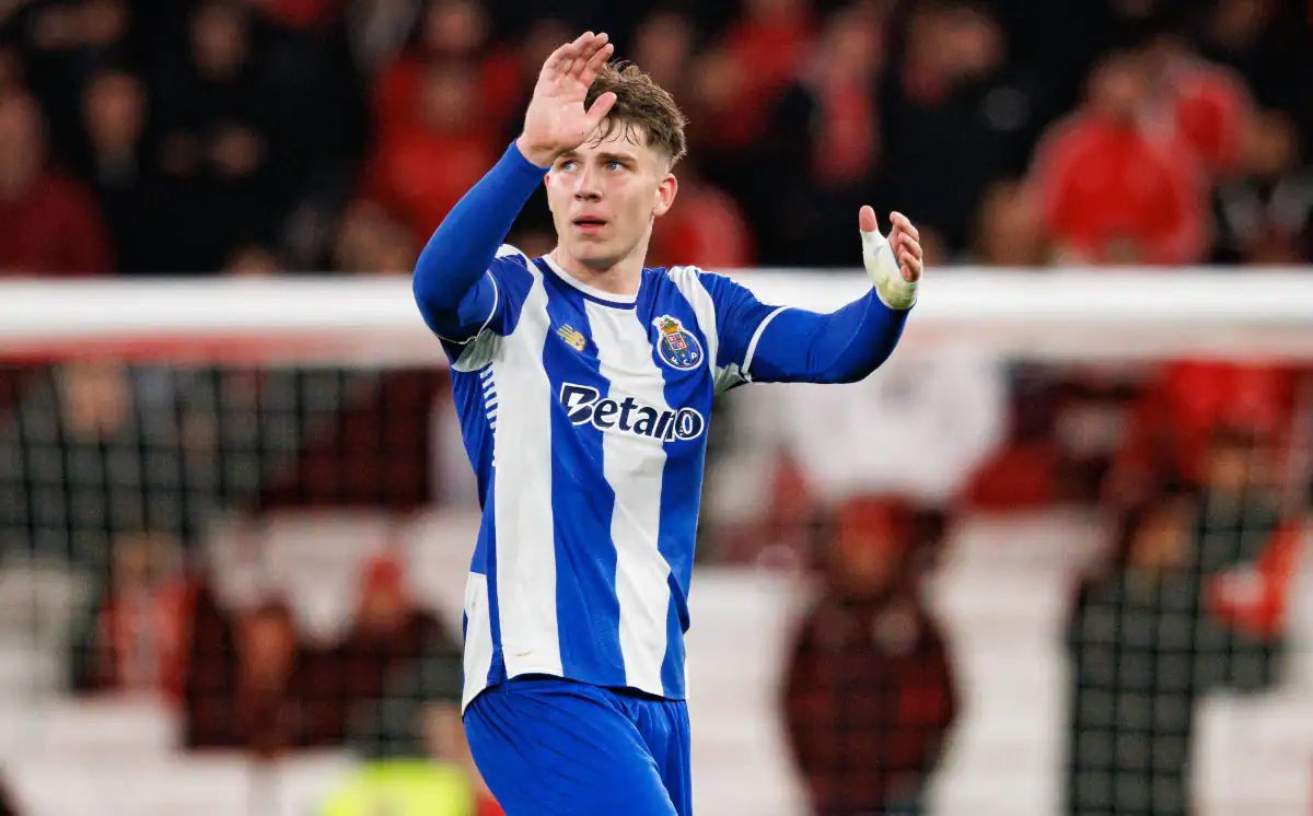 Manchester United zainteresowany Oskarem Pietuszewskim