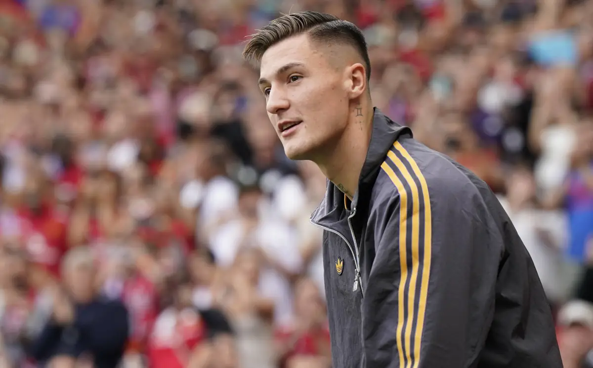 Agent opowiedział o kulisach transferu Benjamina Sesko do Manchesteru United