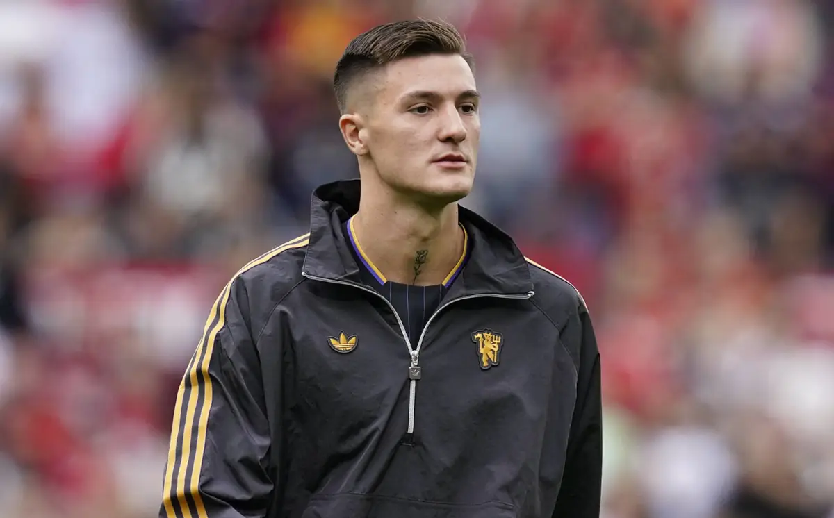 Transfer Benjamina Sesko do Manchesteru United „zabolał” Barcelonę