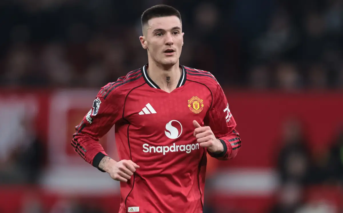 „Michael Carrick poprosił mnie, abym porozmawiał z Benjaminem Sesko”