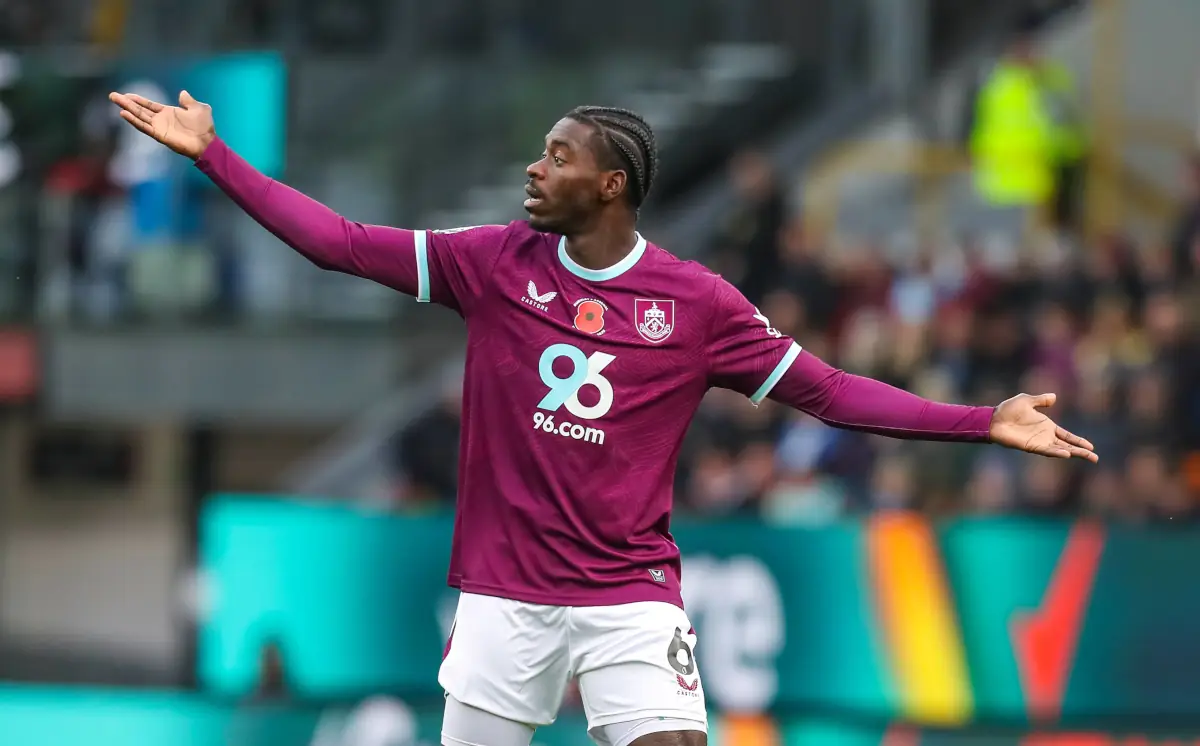 Dlaczego Axel Tuanzebe pozwał Manchester United na milion funtów?