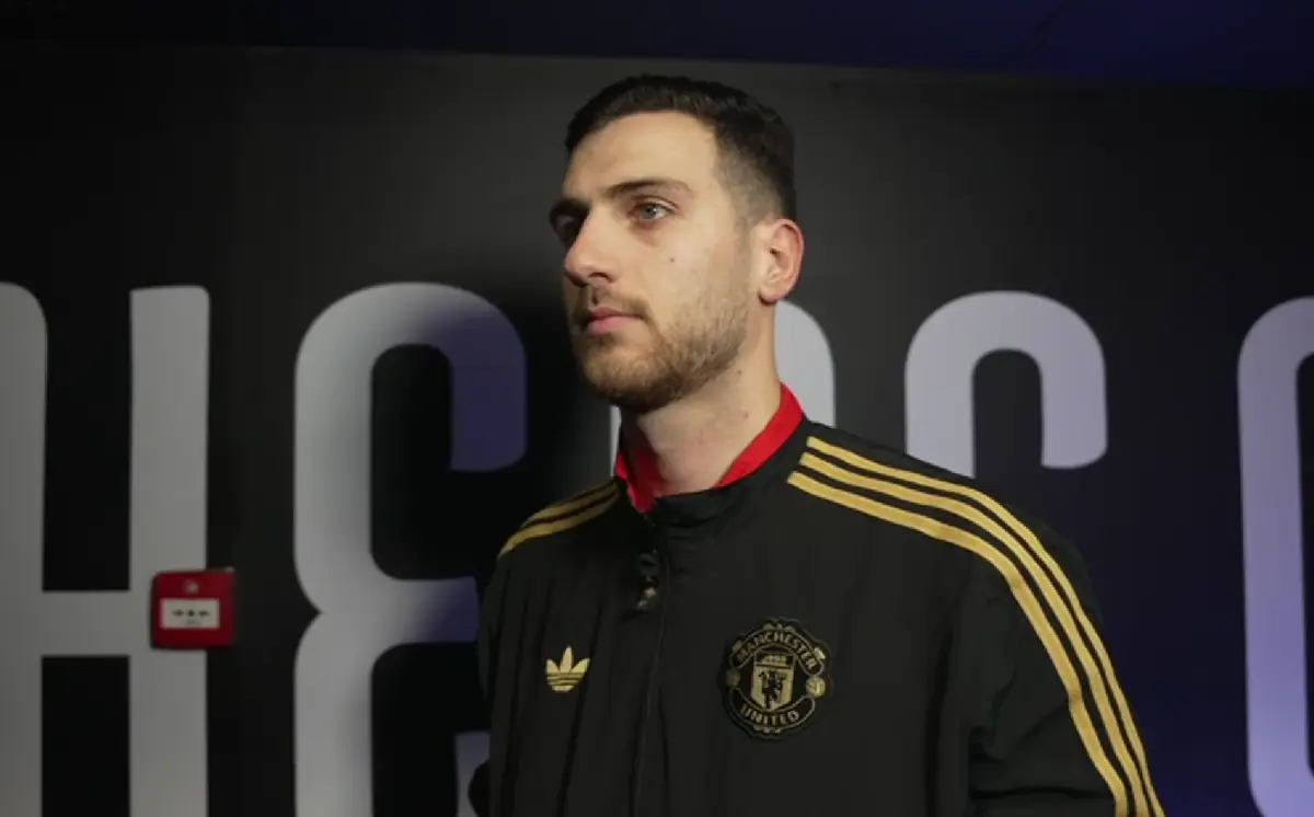 „Zrobiliśmy wystarczająco dużo, aby strzelić więcej goli”. Dalot po meczu z Aston Villą